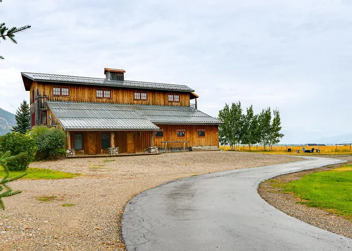 'the Barn At Dancing Deer Ranch' In Bedford Holiday home *